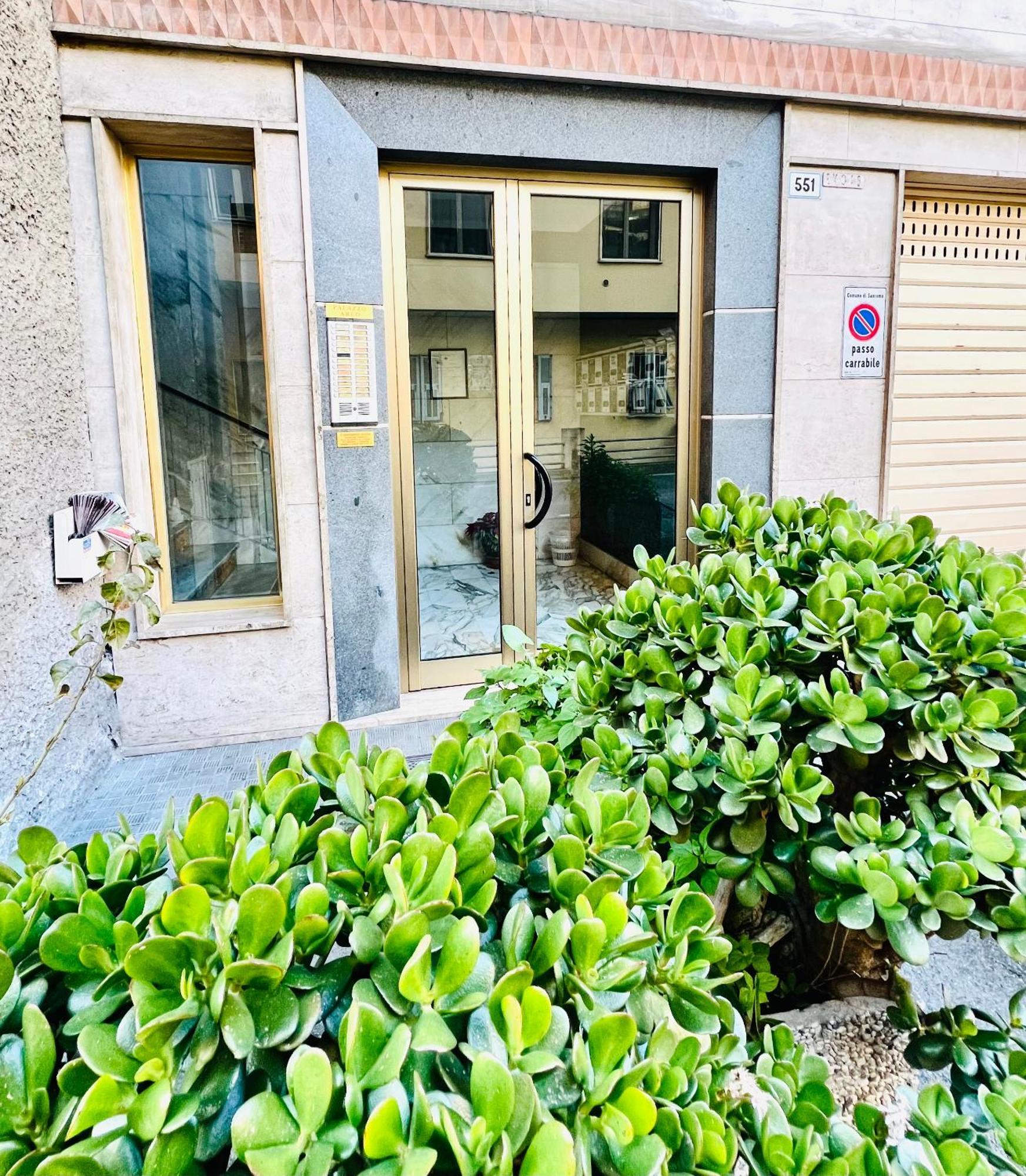 Ferienwohnung Il Giardino Del Comandante - Trilocale Con Garage Sanremo Exterior foto